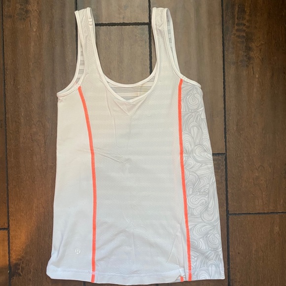 Lululemon tank top - Picture 2 of 2